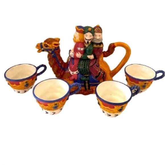 Department 56 "We Three Kings" Christmas Tea Set Camel Teapot + 4 Cups with BOX - Picture 1 of 15